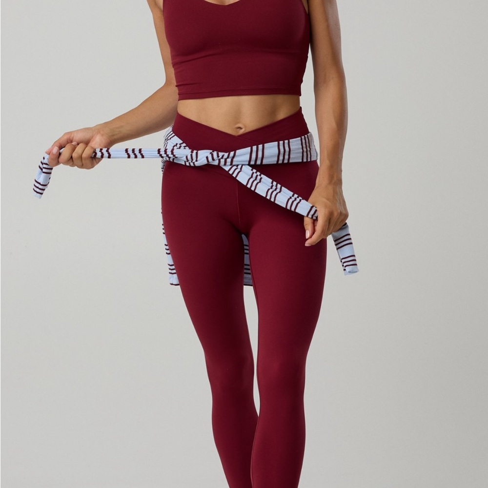 OFFLINE By Aerie Real Me High Waisted Crossover Legging